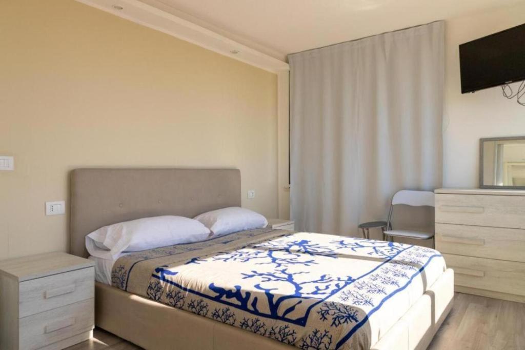 Gemelli Guest House Ольбия Экстерьер фото