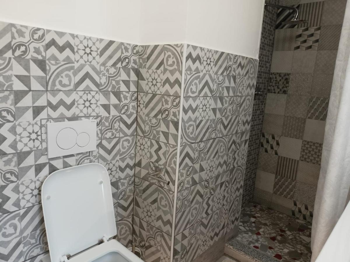 Gemelli Guest House Ольбия Экстерьер фото