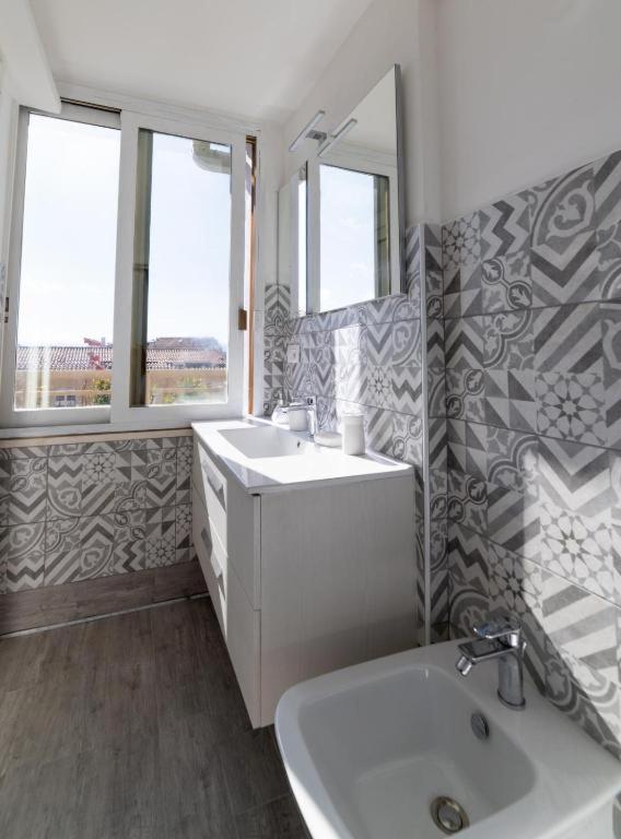 Gemelli Guest House Ольбия Экстерьер фото
